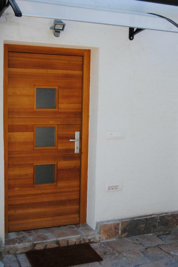 Apartment With Free Parking Ljubljana Exteriör bild