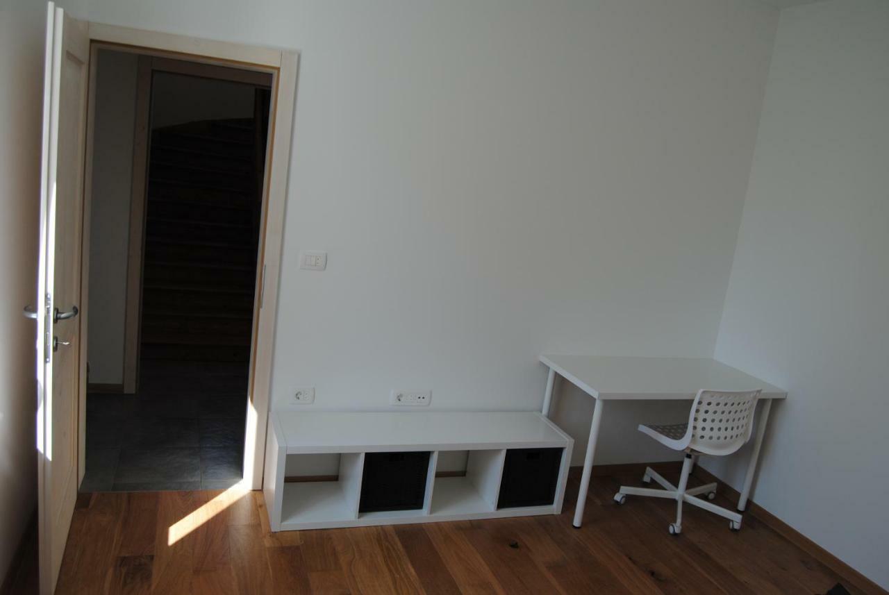 Apartment With Free Parking Ljubljana Exteriör bild
