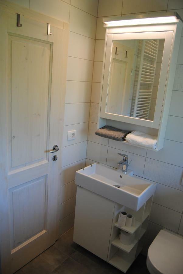 Apartment With Free Parking Ljubljana Exteriör bild